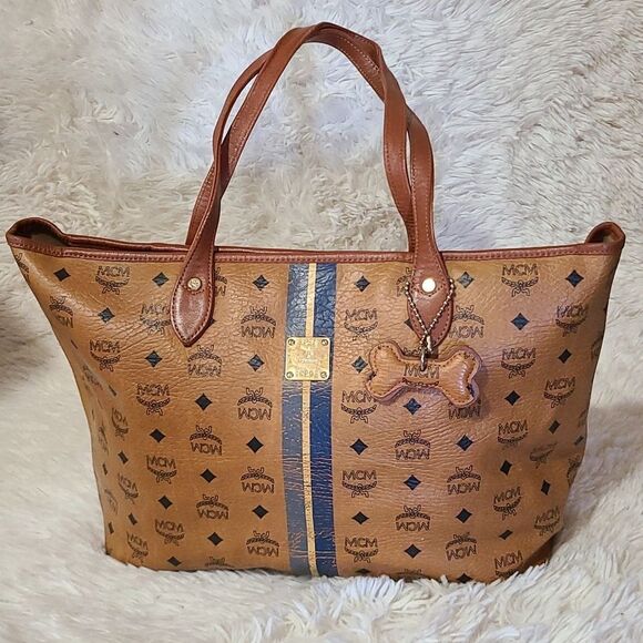 💯 Authentic Cognac MCM Tote Bag 🍀 - Picture 1 of 17